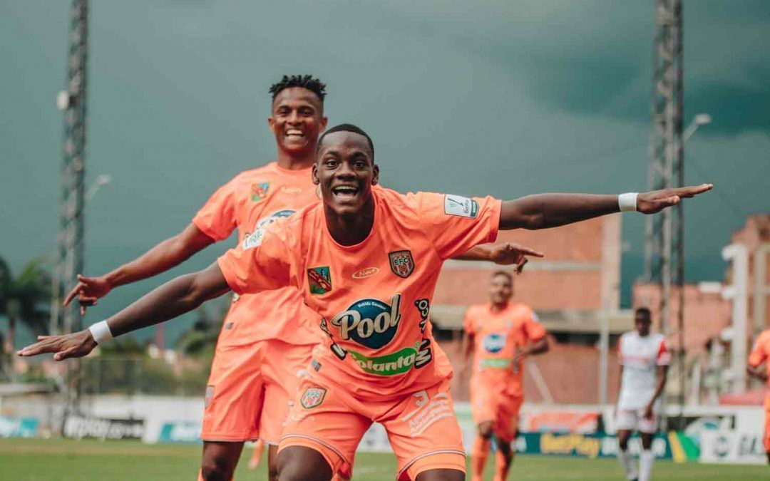 TRIUNDO ANTE SANTA FE EN NUESTRA CASA