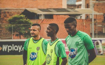 CON LA CABEZA EN LA PRIMERA FECHA DE LOS CUADRANGULARES