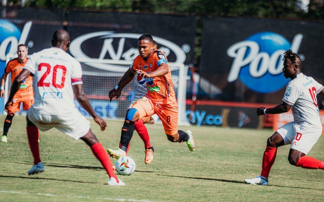 IGUALDAD POR LA PRIMERA FECHA DEL CAMPEONATO