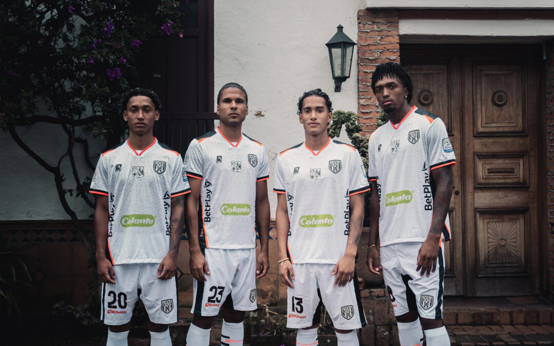 ICÓNICA: EL LIENZO DONDE EL FÚTBOL Y EL ARTE SE ENCUENTRAN